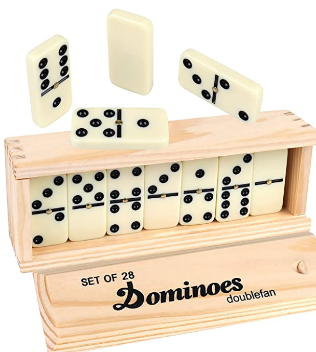 Set of 28 Dominos